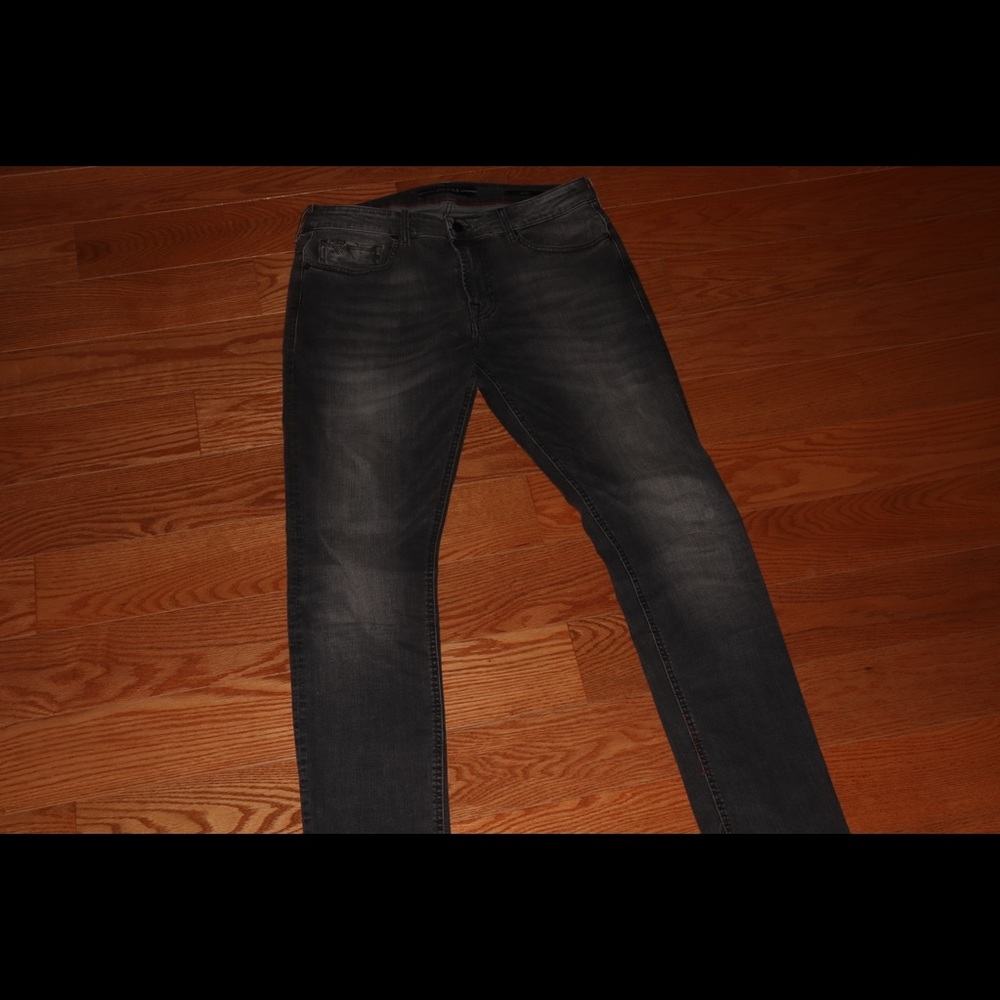 Guess black jeans